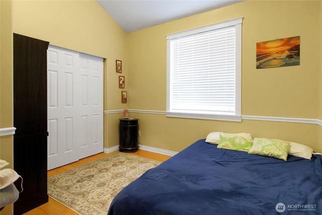 16566 Rainier View Drive SE, Yelm, WA 98597