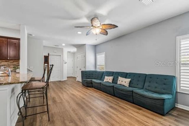 994 CELTIC CIRCLE, Tarpon Springs, FL 34689