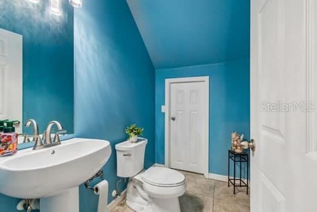 994 CELTIC CIRCLE, Tarpon Springs, FL 34689