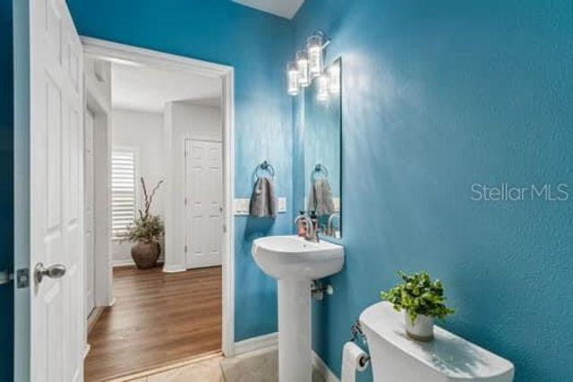 994 CELTIC CIRCLE, Tarpon Springs, FL 34689