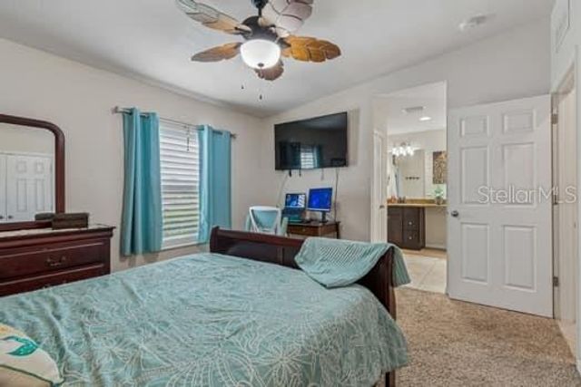 994 CELTIC CIRCLE, Tarpon Springs, FL 34689