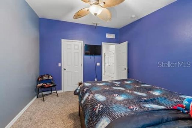 994 CELTIC CIRCLE, Tarpon Springs, FL 34689