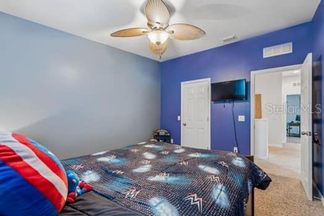 994 CELTIC CIRCLE, Tarpon Springs, FL 34689