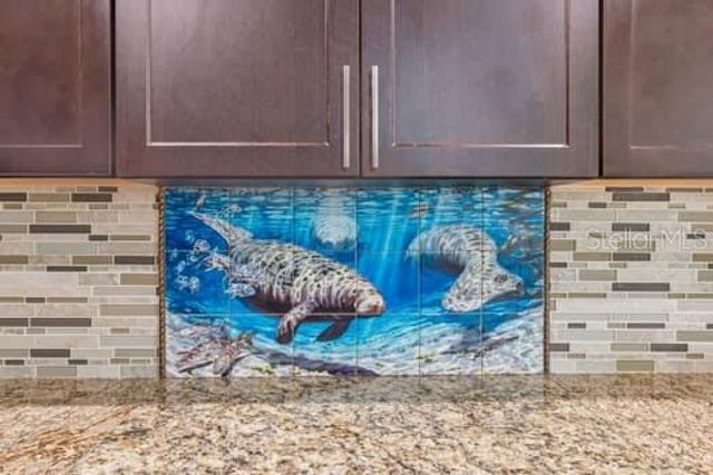 994 CELTIC CIRCLE, Tarpon Springs, FL 34689