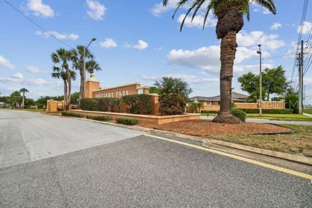 994 CELTIC CIRCLE, Tarpon Springs, FL 34689