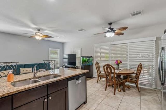 994 CELTIC CIRCLE, Tarpon Springs, FL 34689