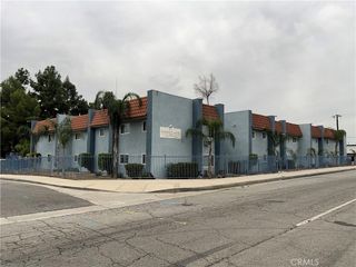 1525 E Lynwood Drive, San Bernardino, CA 92404