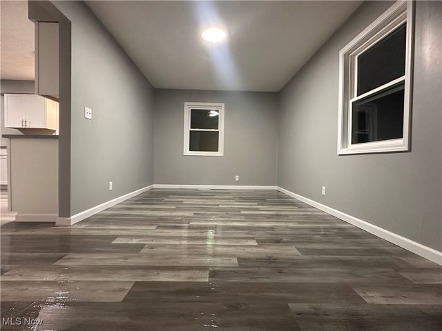 143 Elsie Drive, Cambridge, OH 43725