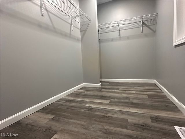 143 Elsie Drive, Cambridge, OH 43725