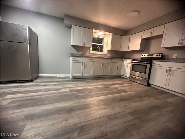 143 Elsie Drive, Cambridge, OH 43725