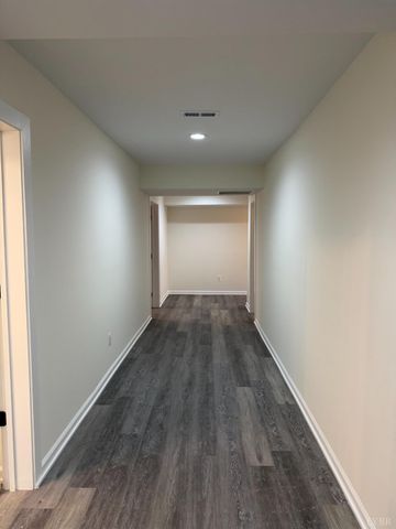 1059 W Broad Street, Danville, VA 24541