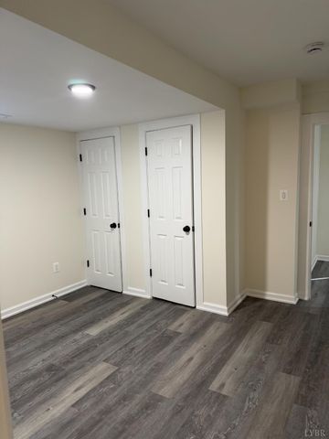 1059 W Broad Street, Danville, VA 24541