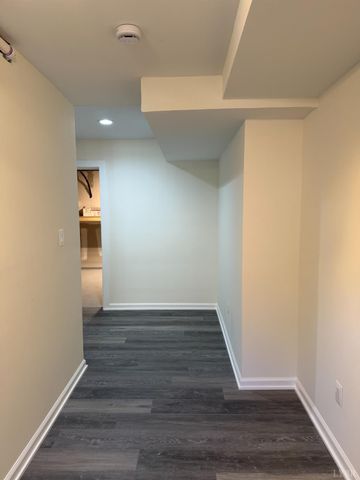 1059 W Broad Street, Danville, VA 24541