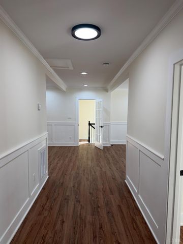 1059 W Broad Street, Danville, VA 24541