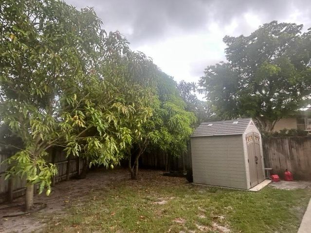 8362 NW 23rd Manor, Coral Springs, FL 33065