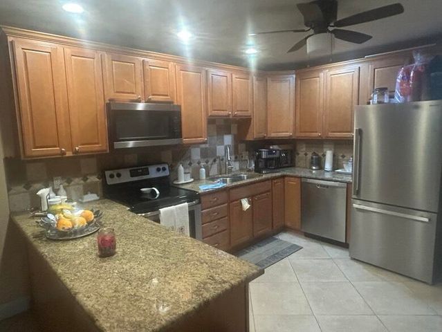 8362 NW 23rd Manor, Coral Springs, FL 33065