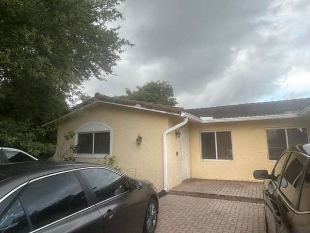 8362 NW 23rd Manor, Coral Springs, FL 33065