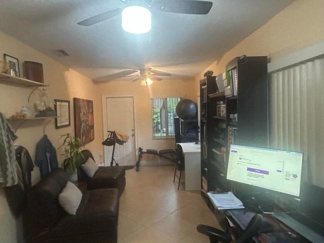 8362 NW 23rd Manor, Coral Springs, FL 33065