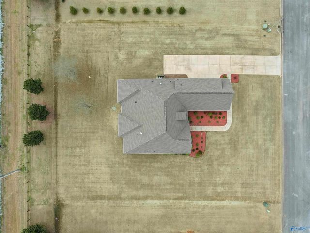 27126 Leeta Lane, Athens, AL 35613