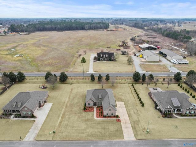 27126 Leeta Lane, Athens, AL 35613