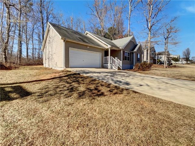 300 Majesty Drive, Rockmart, GA 30153