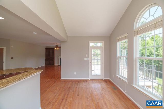 716 BEAR ISLAND PKWY, Zion Crossroads, VA 22942