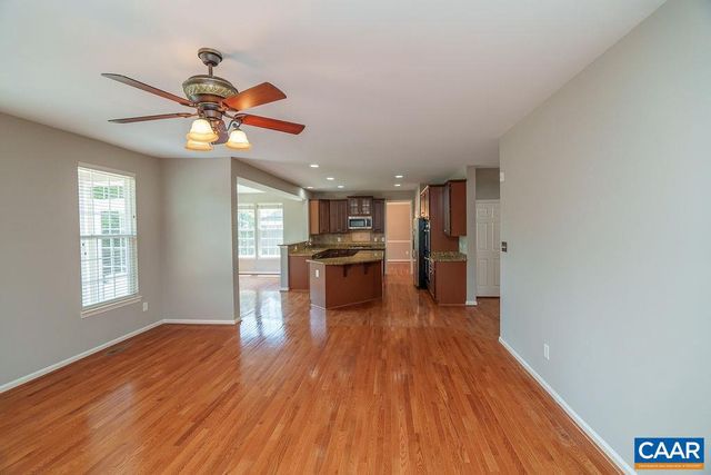 716 BEAR ISLAND PKWY, Zion Crossroads, VA 22942