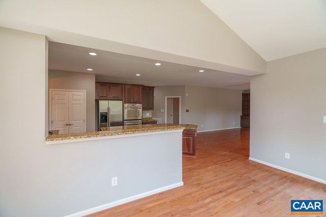 716 BEAR ISLAND PKWY, Zion Crossroads, VA 22942
