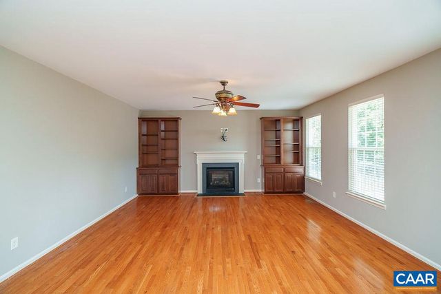 716 BEAR ISLAND PKWY, Zion Crossroads, VA 22942