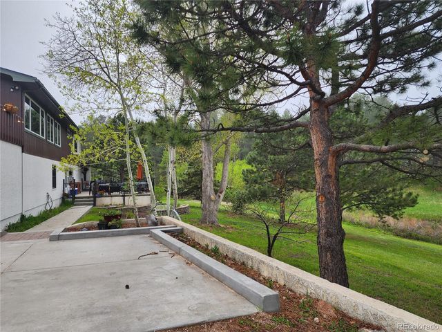 18475 west Road, Monument, CO 80132