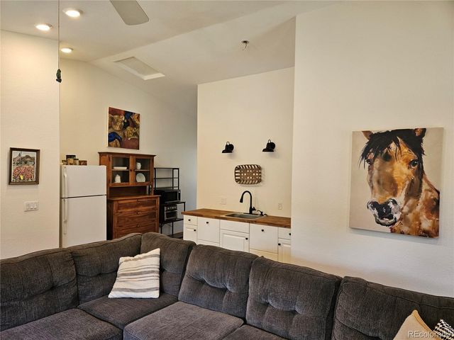 18475 west Road, Monument, CO 80132