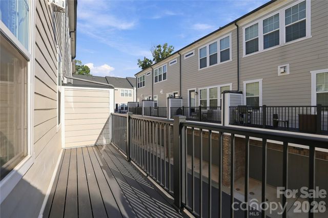 5026 Harrowsmith Lane, Charlotte, NC 28204