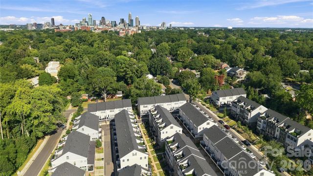 5026 Harrowsmith Lane, Charlotte, NC 28204