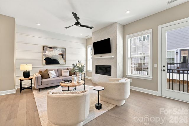 5026 Harrowsmith Lane, Charlotte, NC 28204