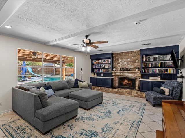 9203 Taidswood Drive, Spring, TX 77379