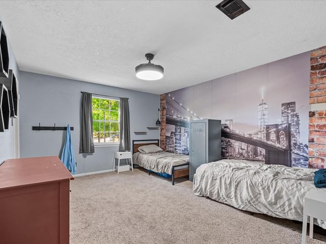 9203 Taidswood Drive, Spring, TX 77379