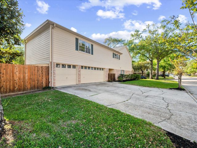 9203 Taidswood Drive, Spring, TX 77379