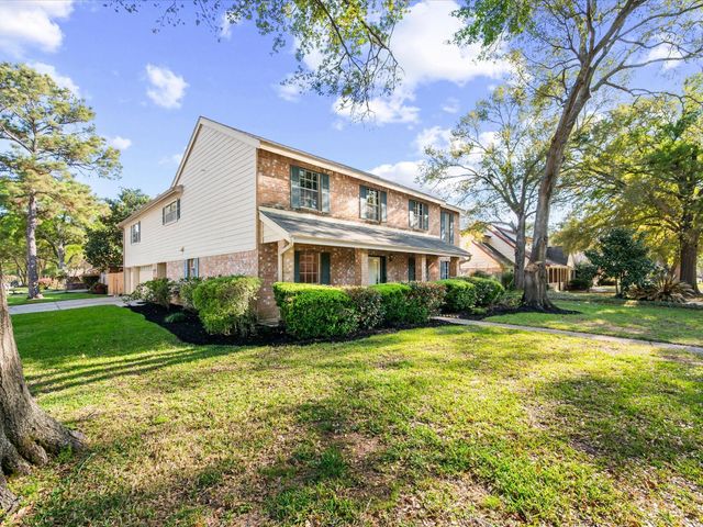 9203 Taidswood Drive, Spring, TX 77379