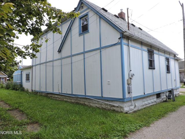 2001 Bakewell Street, Toledo, OH 43605