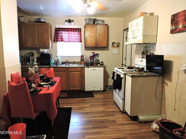 2001 Bakewell Street, Toledo, OH 43605
