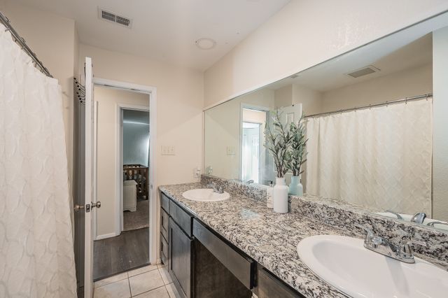 8417 Main Street, North Richland Hills, TX 76182