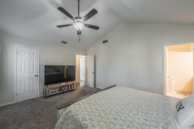 8417 Main Street, North Richland Hills, TX 76182