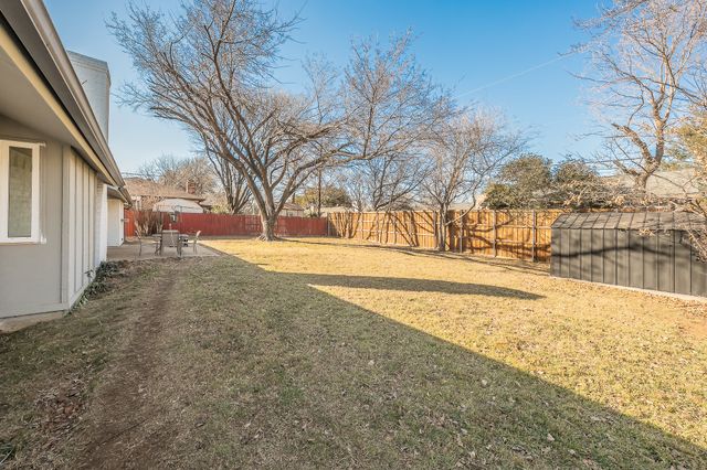 8417 Main Street, North Richland Hills, TX 76182