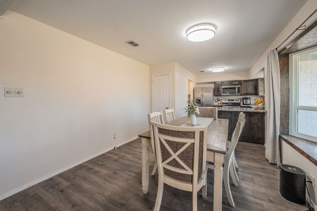 8417 Main Street, North Richland Hills, TX 76182