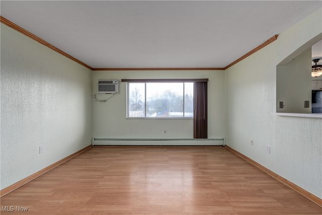 5200 Royalton Road 12A, North Royalton, OH 44133