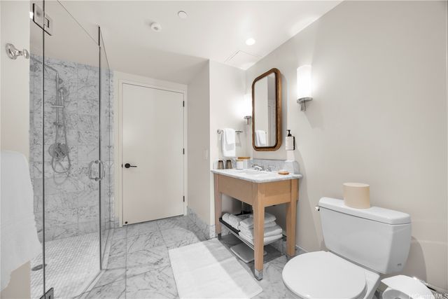 223 Saratoga Road 3401, Honolulu, HI 96815