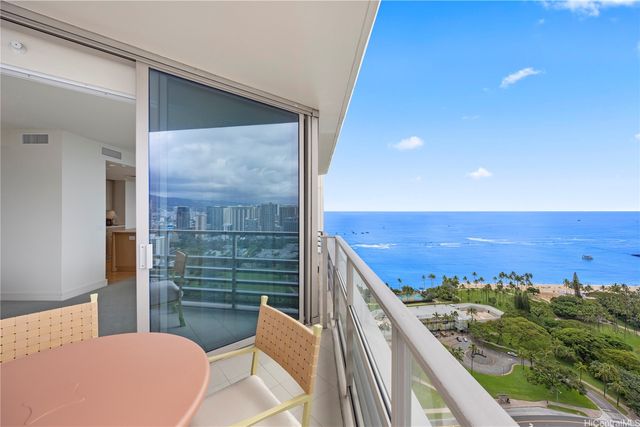 223 Saratoga Road 3401, Honolulu, HI 96815