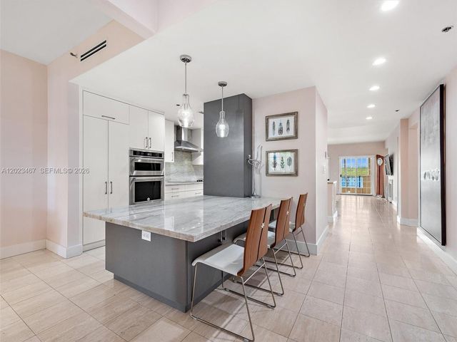 2425 Fisher Island Dr 5205, Miami Beach, FL 33109