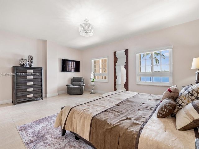 2425 Fisher Island Dr 5205, Miami Beach, FL 33109