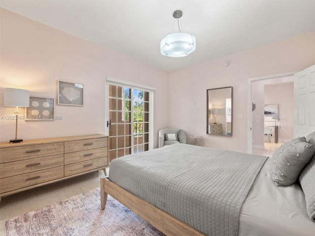 2425 Fisher Island Dr 5205, Miami Beach, FL 33109